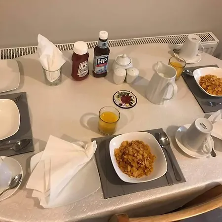 Willards Bed & Breakfast *