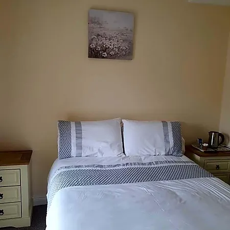 Willards 3*